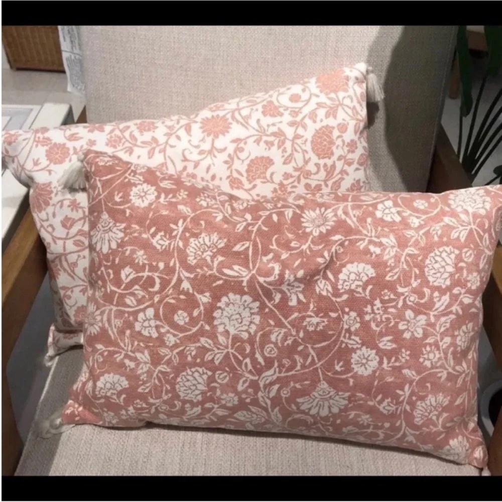Floral-Printed Reversible Lumbar Throw Rose & Cream Pillow - Threshold